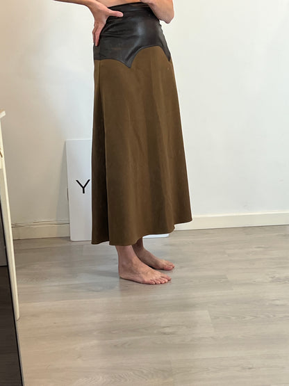 IQ COLLECTION. Double textured Ts midi skirt