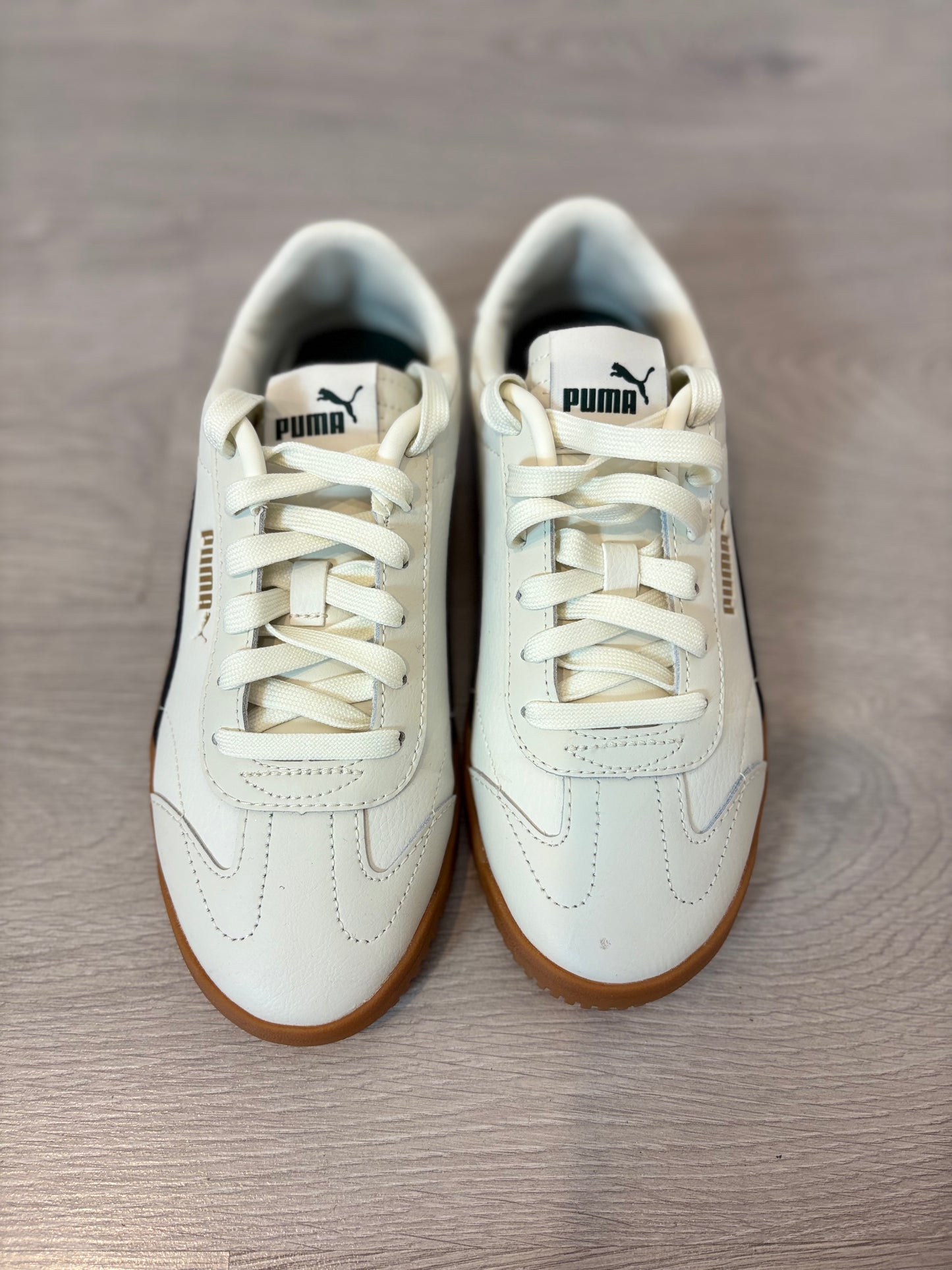 PUMA. Zapatillas Club 5V5 unisex. T 37.5