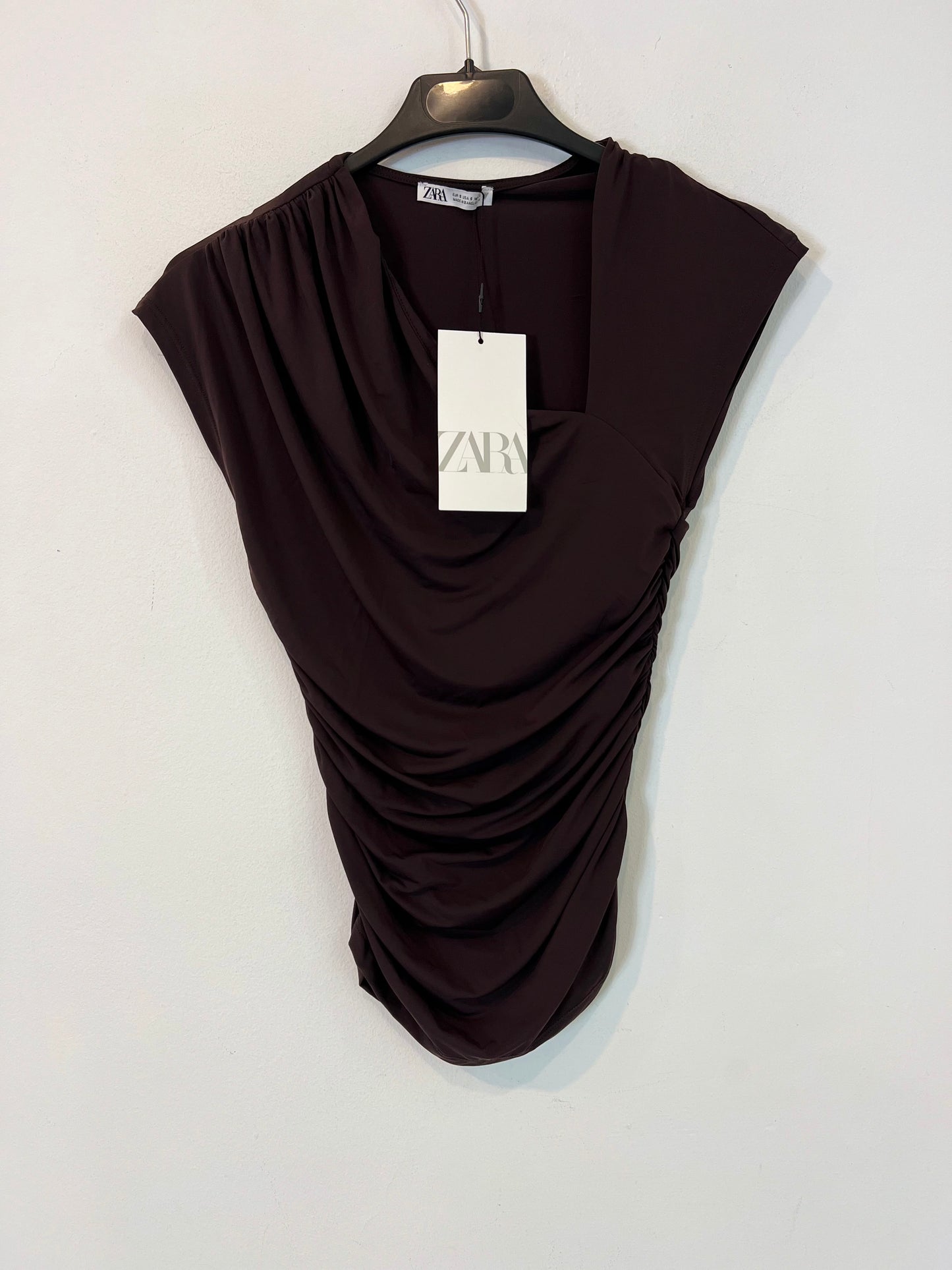 ZARA. Brown gathered lycra Ts