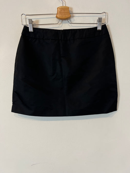 PARFOIS. Falda corta negra