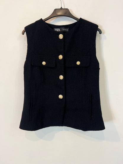 ZARA. Black textured vest Ts