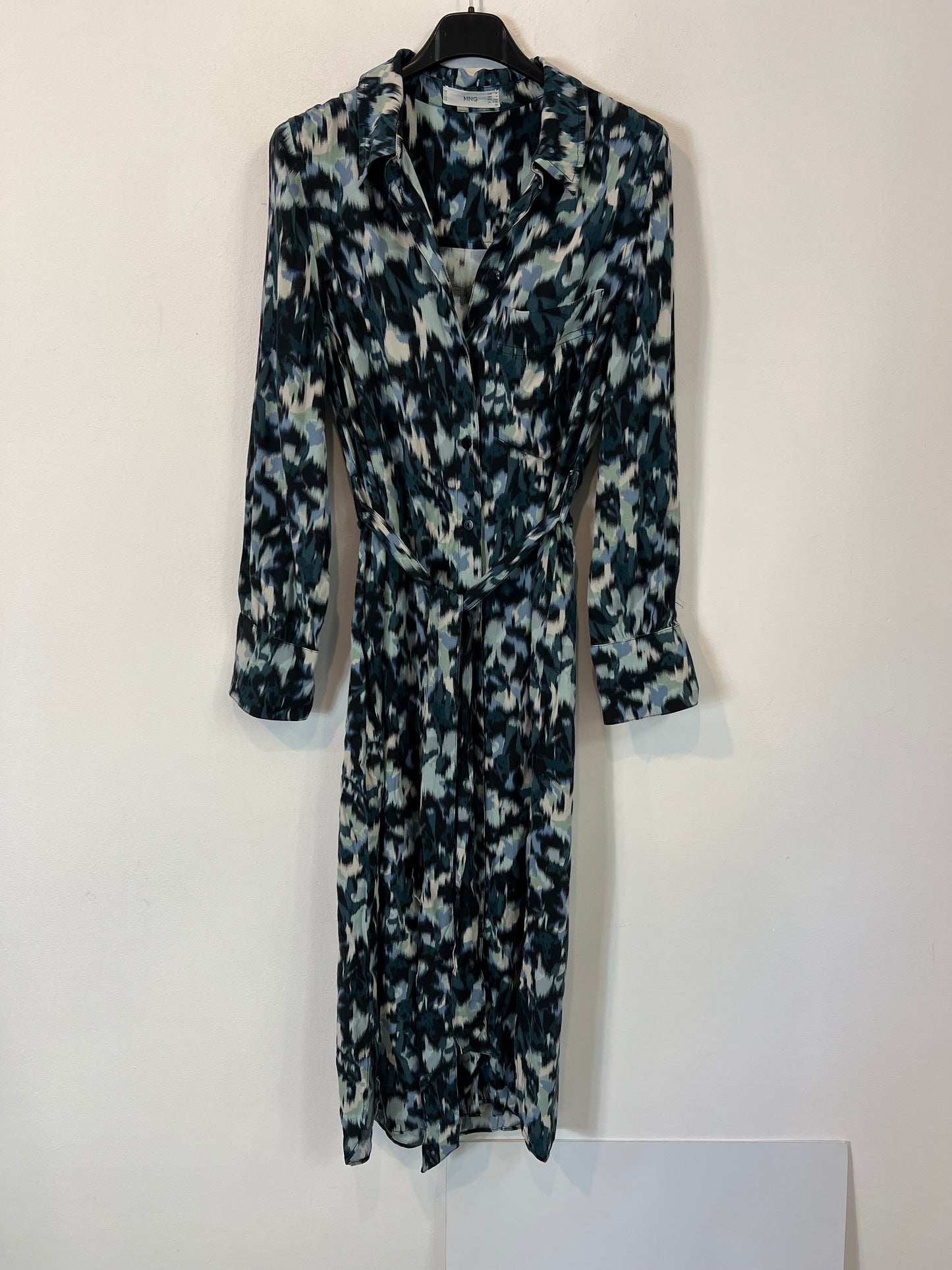 MANGO. Vestido abotonado tie dye T.xs