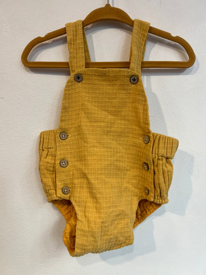 COCONUT. Ranita textura mostaza. T 3-6 meses