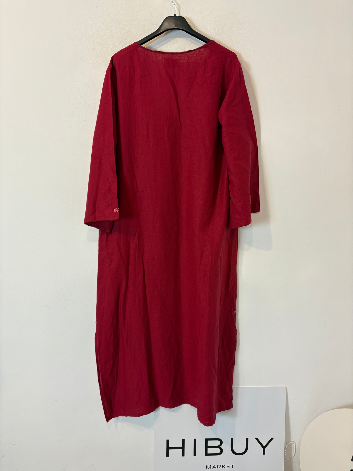Vestido granate estilo Kaftán