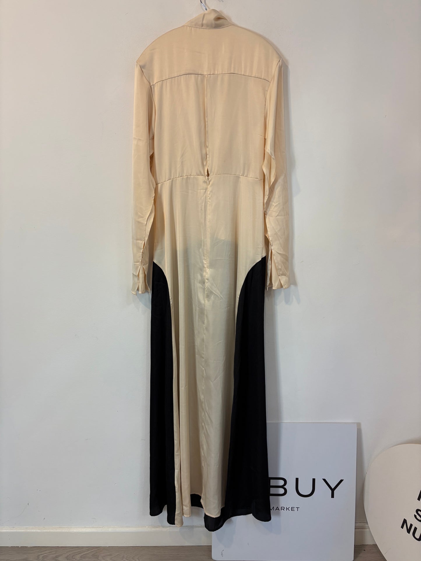 INNOVARE DENIM. Maxi vestido bicolor
