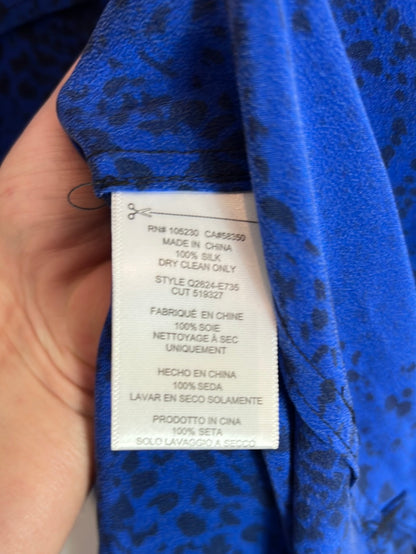 EQUIPMENT. Vestido largo seda azul print. T M