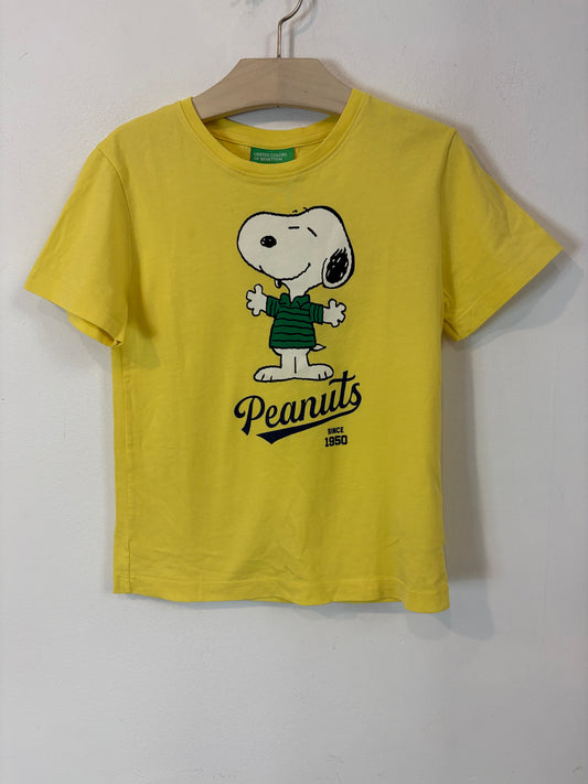 BENETTON. Camiseta amarilla Snoopy T.5-6 años