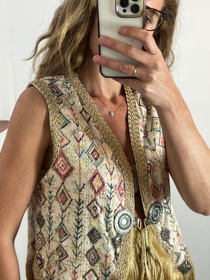 JOT. Chaleco lentejuelas y flecos TU