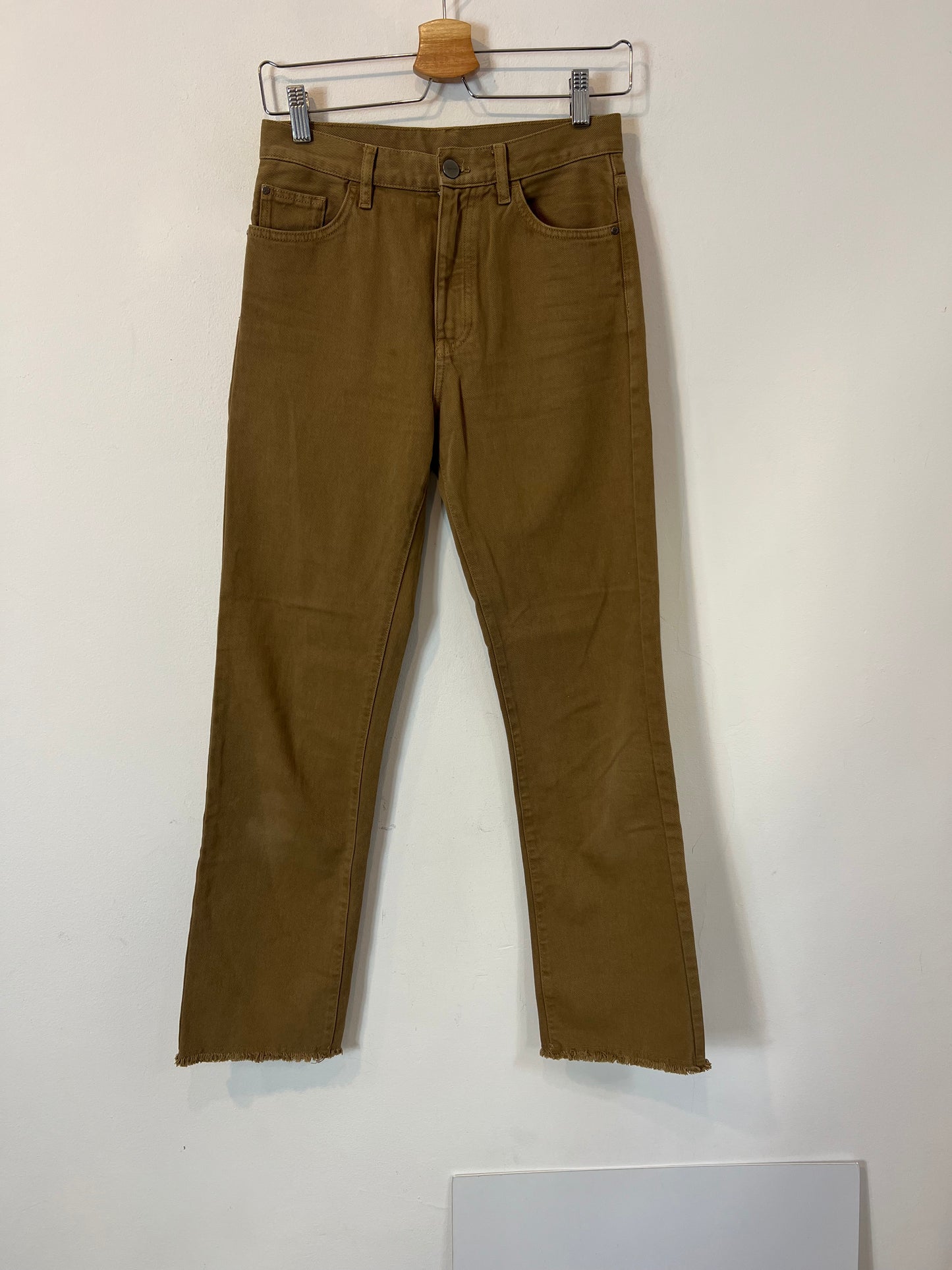 MASSIMO DUTTI. Denim marrón recto