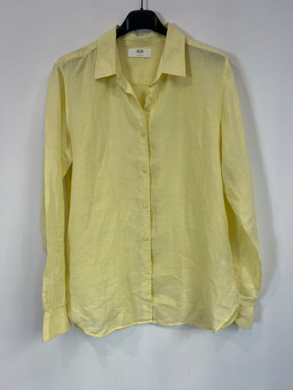 UNIQLO. Light yellow linen blouse. TM