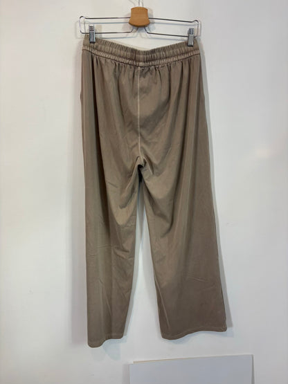 Pantalón beige fluido
