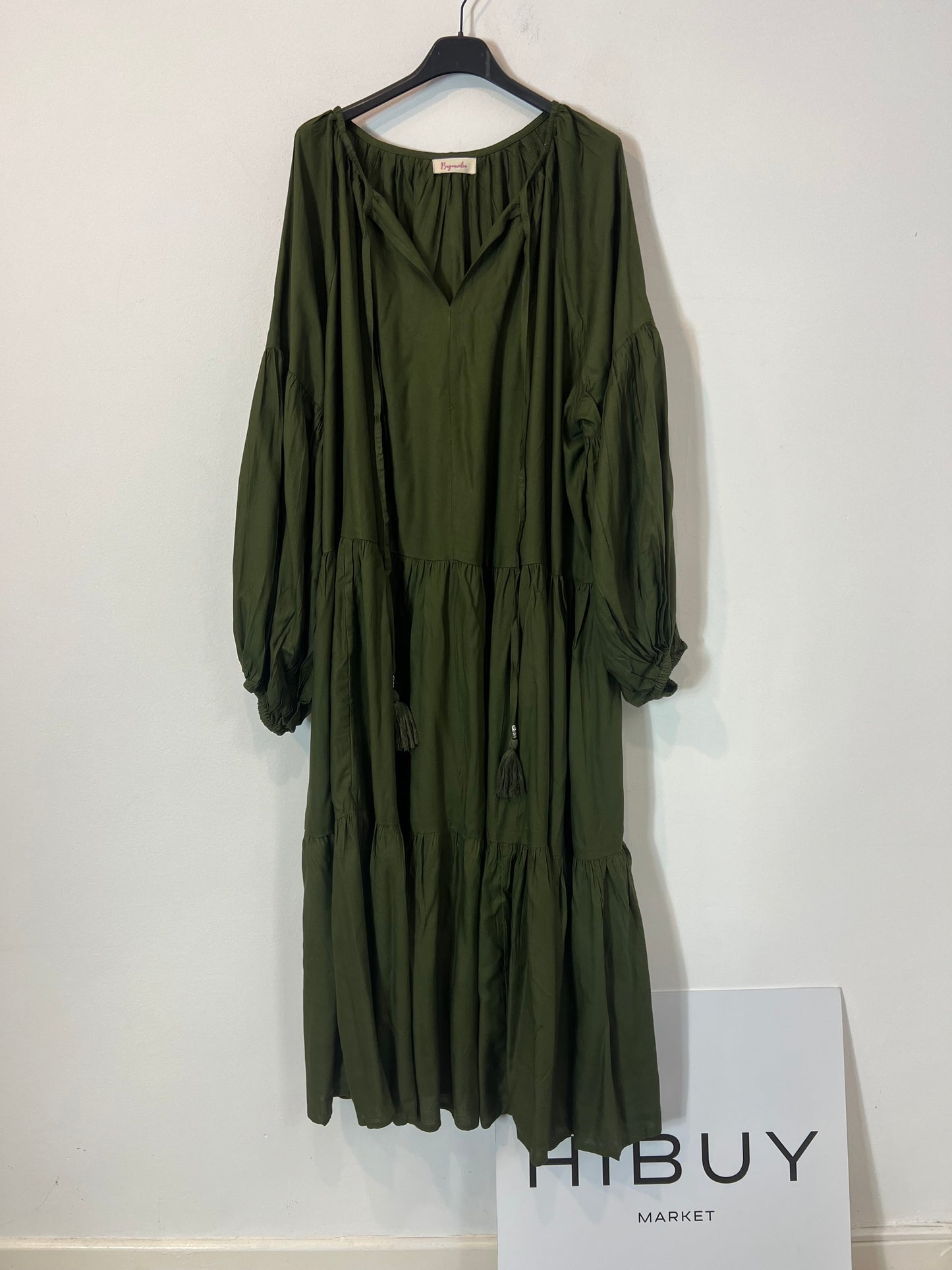 BUGANVILIA. Long green dress, size 3XL