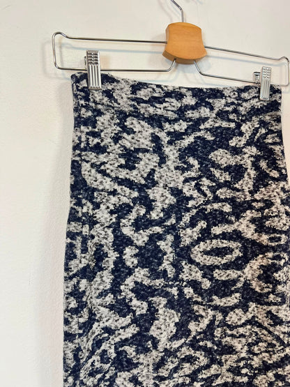 UTERQÜE. Falda estampada con lana