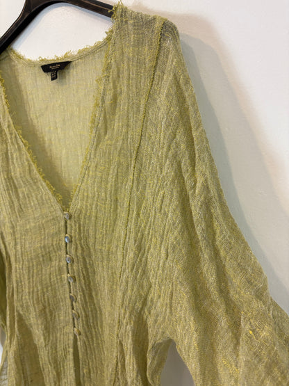 MASSIMO DUTTI. Blusa verde textura. T S