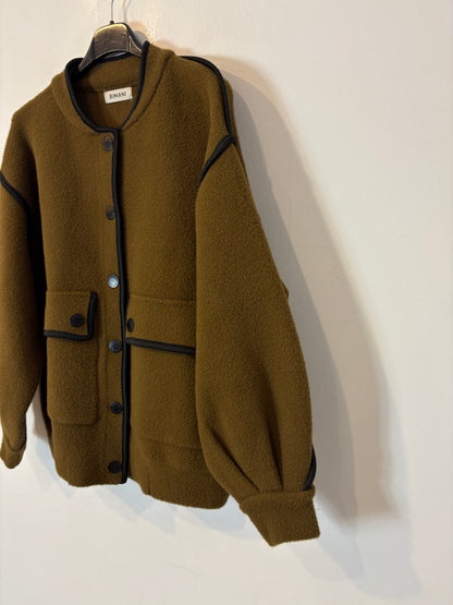 BIMANI. Bomber Menphis bicolor