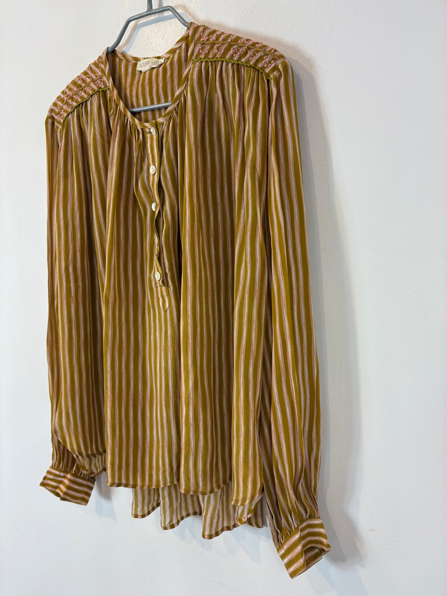 LOUISE MISHA. Blusa fluida detalle hombros