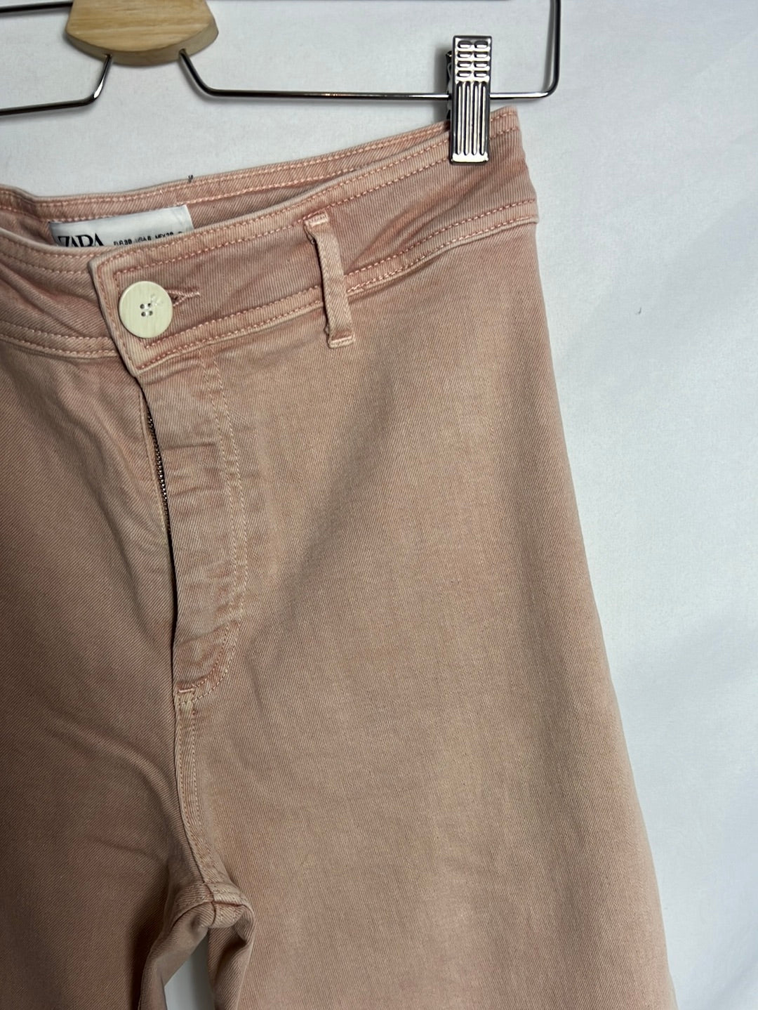ZARA. Denim culotte rosa palo. T 38