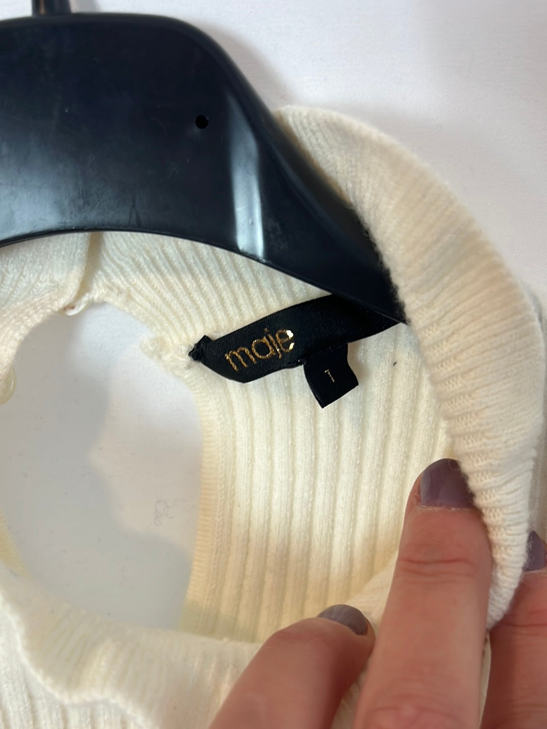 MAJE. Jersey canalé cuello perkins. T 1(S)