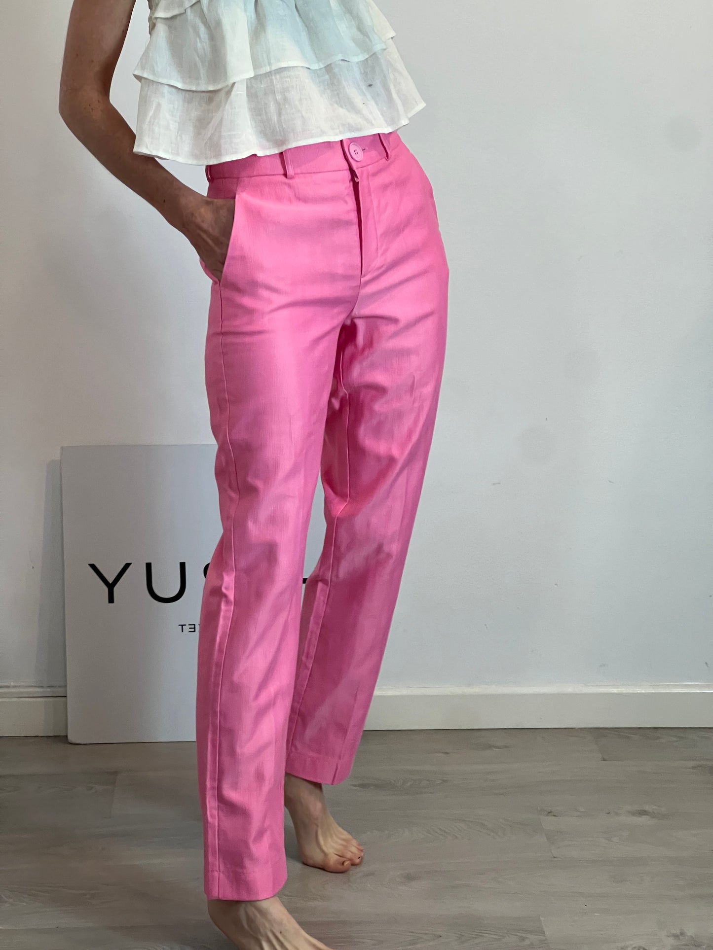 JAAF. Pantalón rosa textura