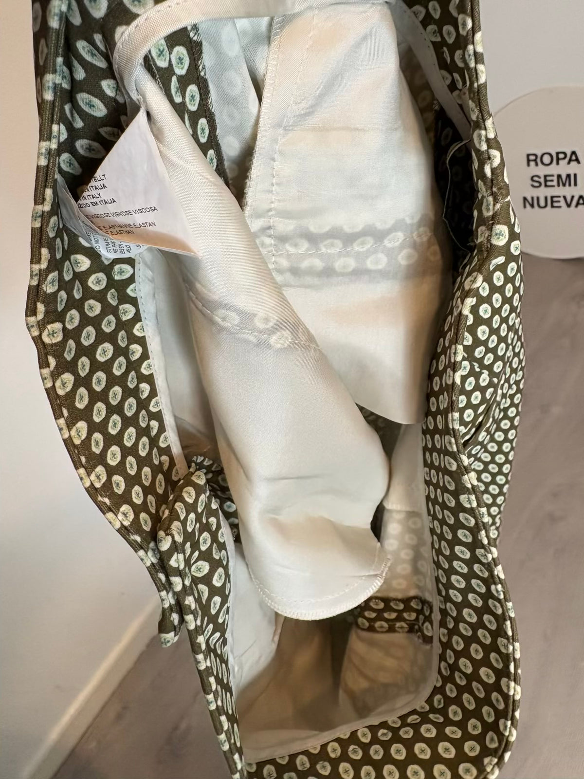 ETRO. Pantalón pinzas estampado fluido