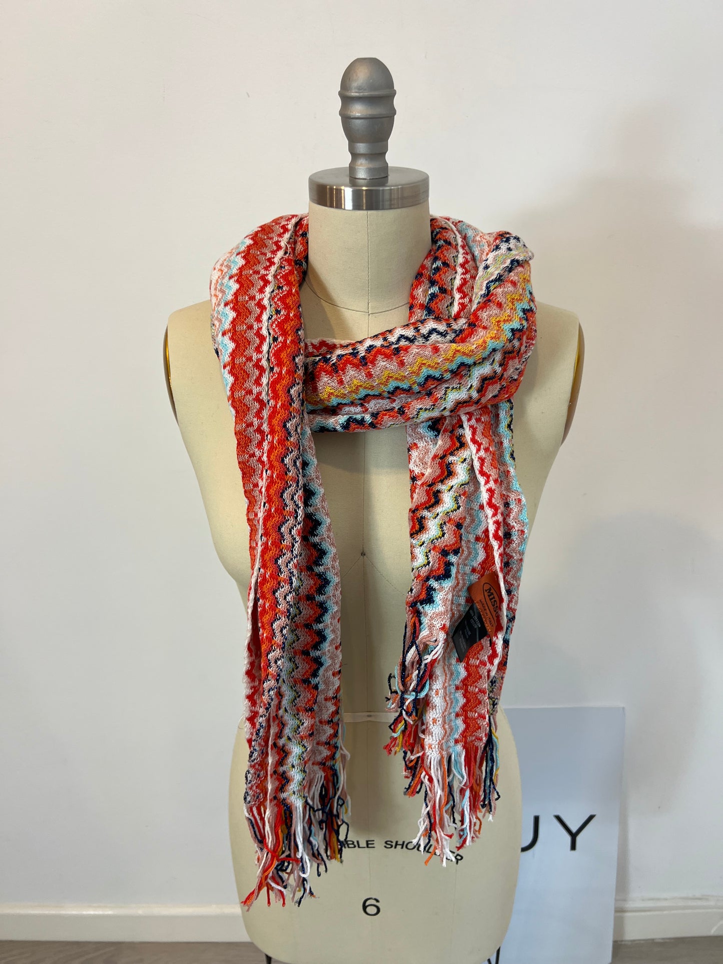 MISSONI. Zigzag cotton scarf with red fringes