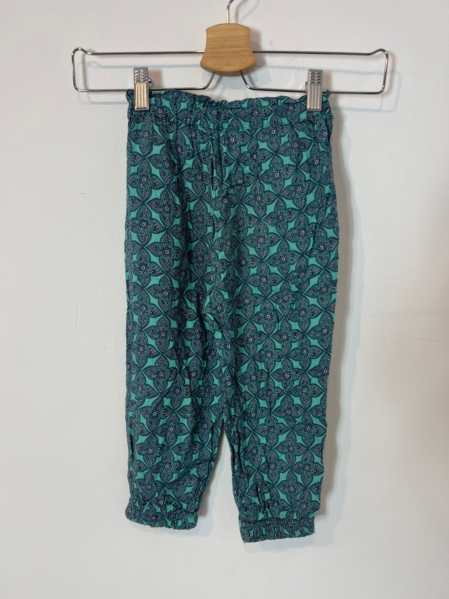 ZARA. Printed blue flowy trousers. Size 5 years