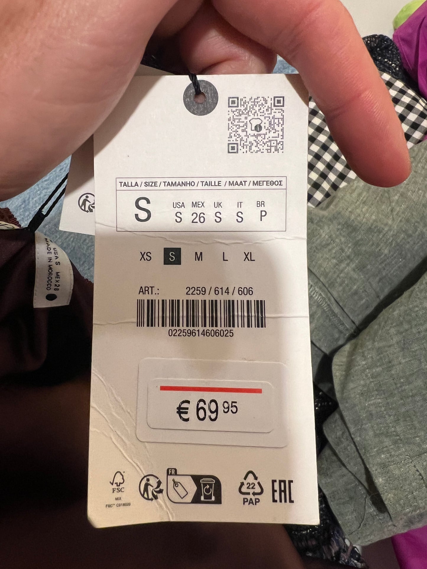 ZARA. Vestido midi burdeos lana T.s