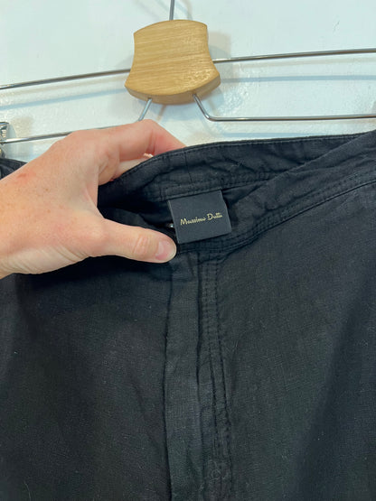 MASSIMO DUTTI. Pantalón negro lino