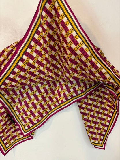 CAROLINA HERRERA. Pañuelo seda estampado monograma
