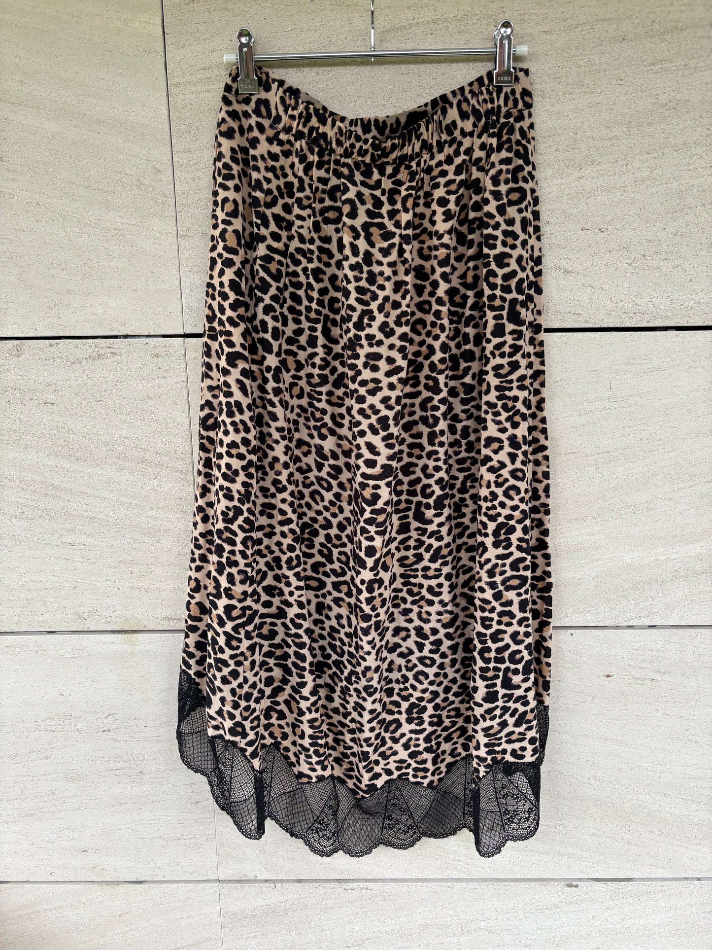 ZADIG&VOLTAIRE. Falda midi animal print asimétrica