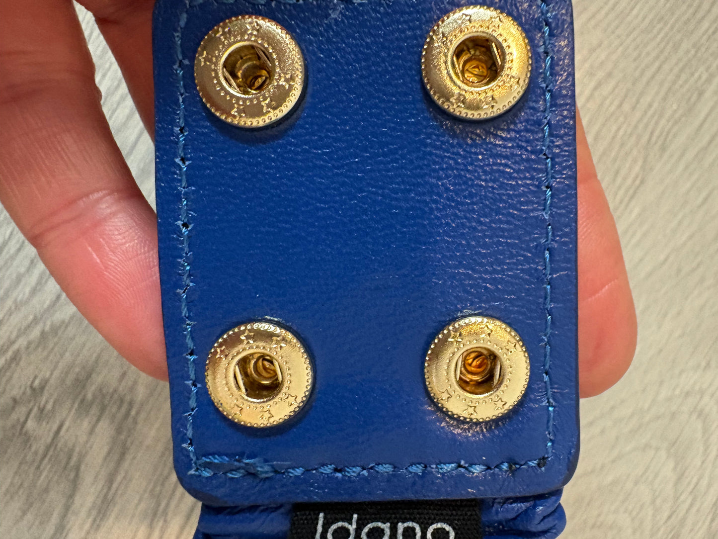 IDANO.Cinturón Klein piel