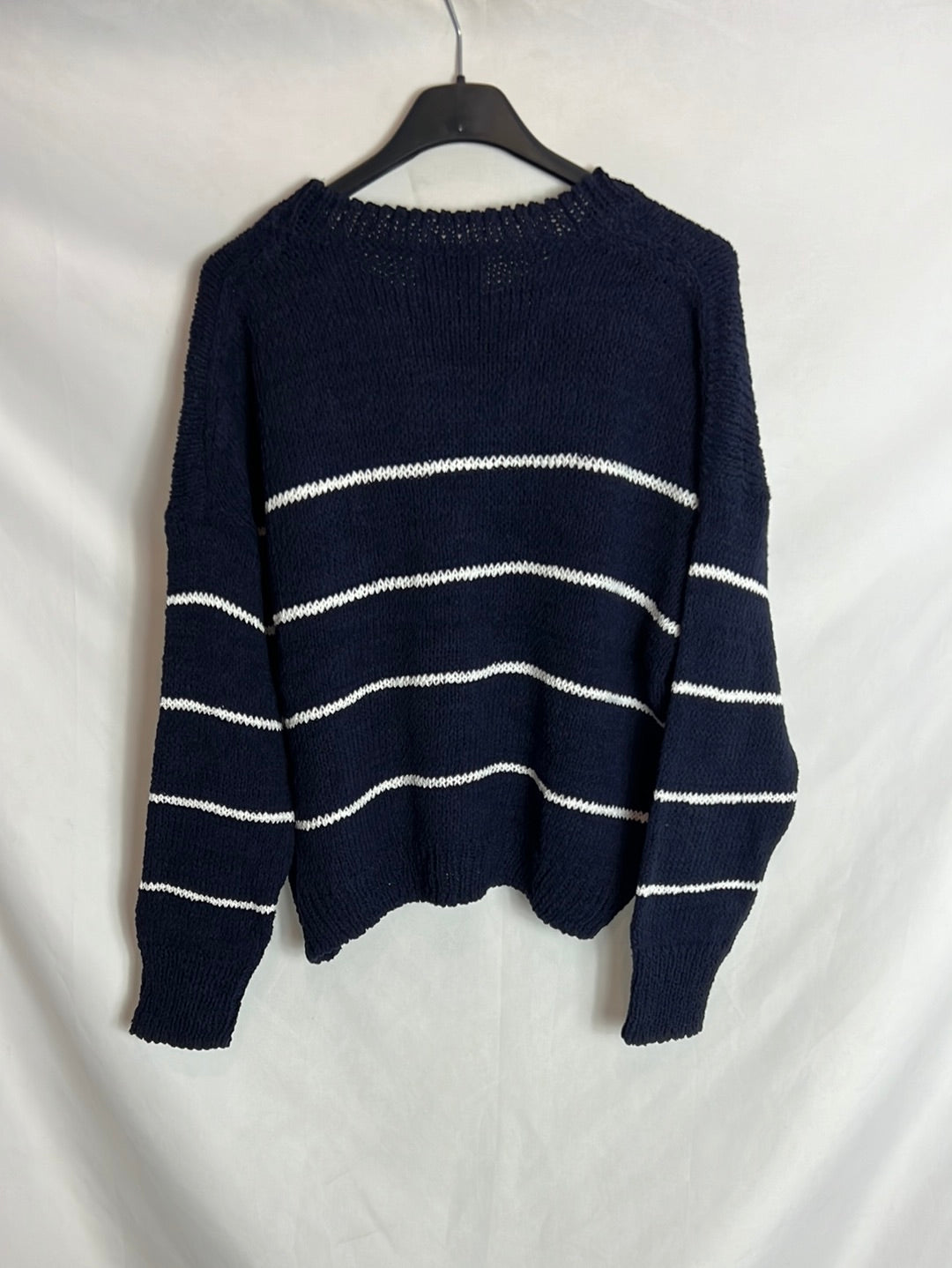 BIMBA Y LOLA. Blue sweater with white stripes. TM
