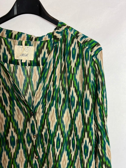 DIEGA. Total green print look Ts