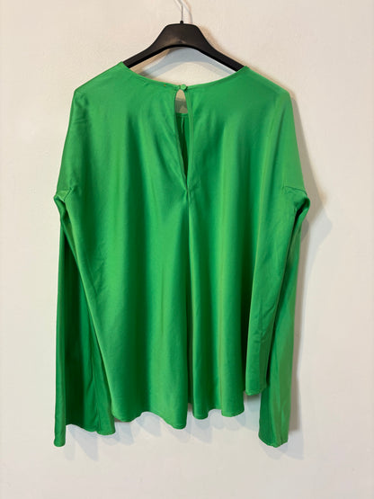 FORTE FORTE. Top seda verde fluido