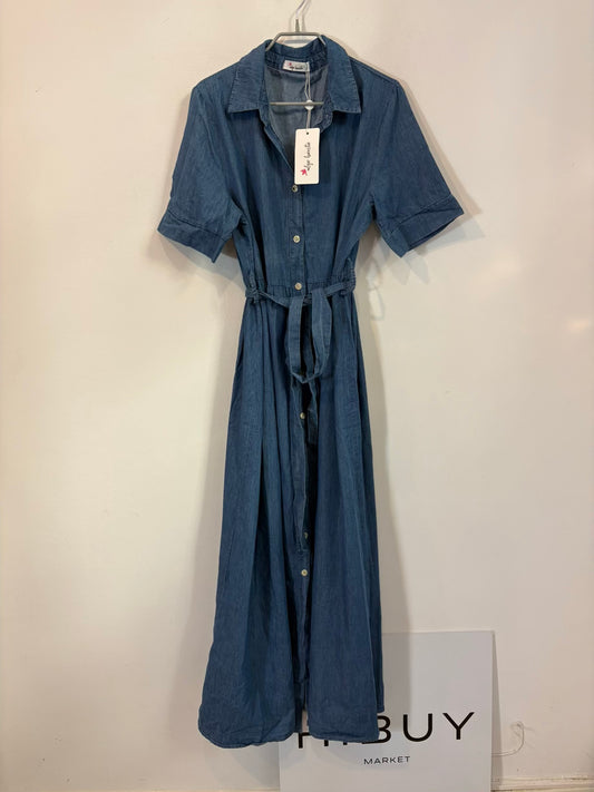 ALGO BONITO. Vestido denim largo abotonado