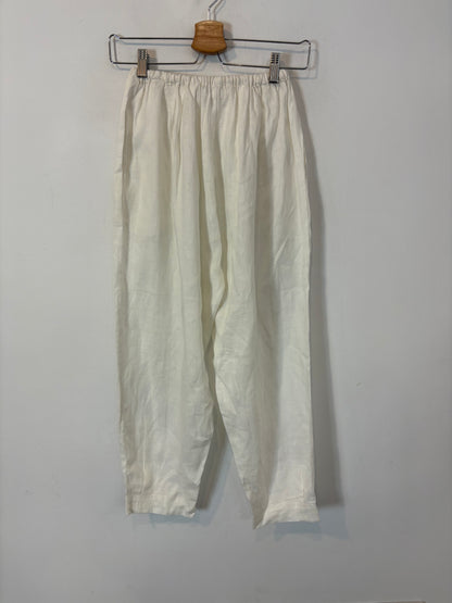 NOSS LABEL. Pantalón blanco lino