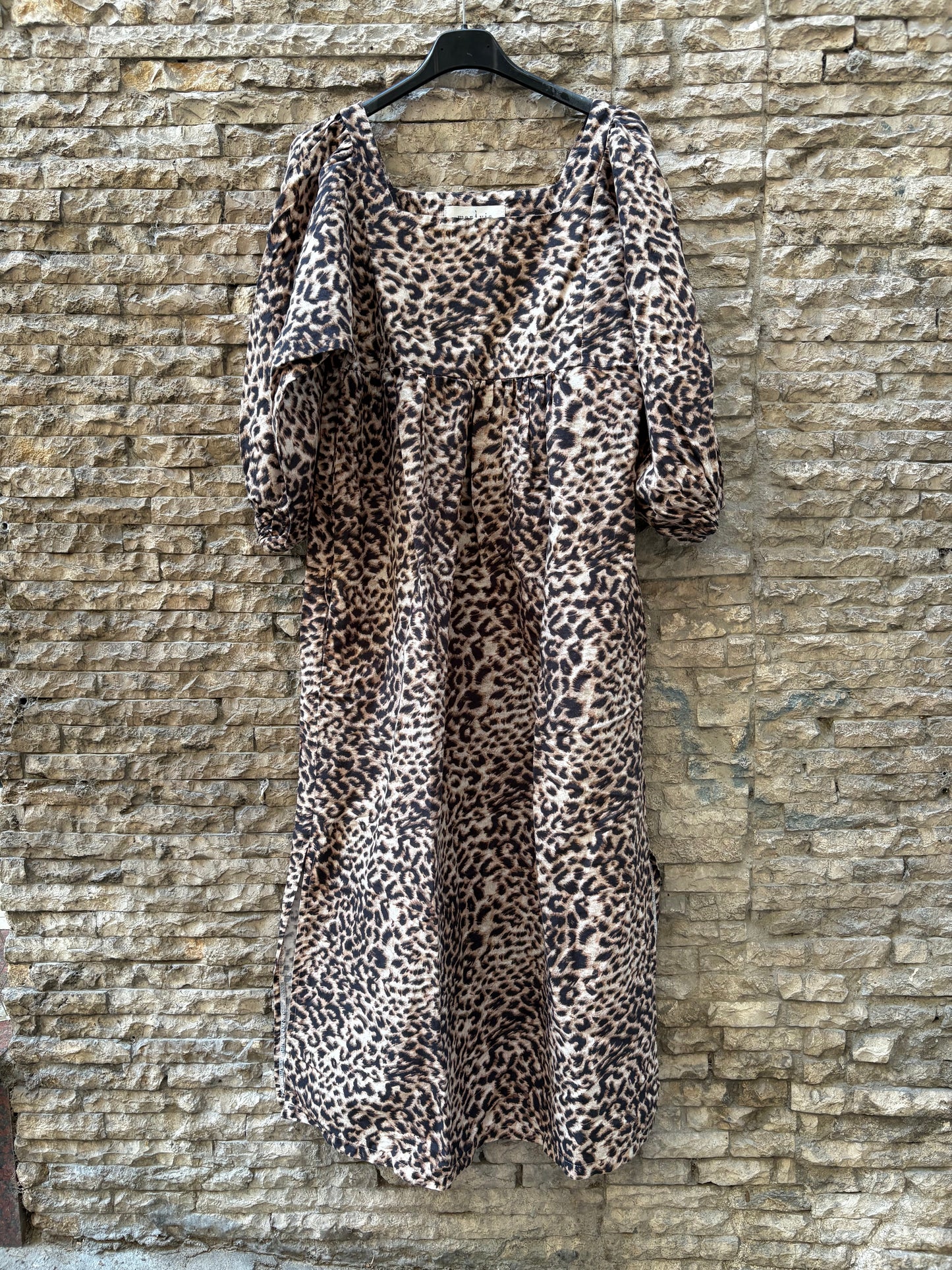 MARÁVIC. Vestido midi animal print T.xs
