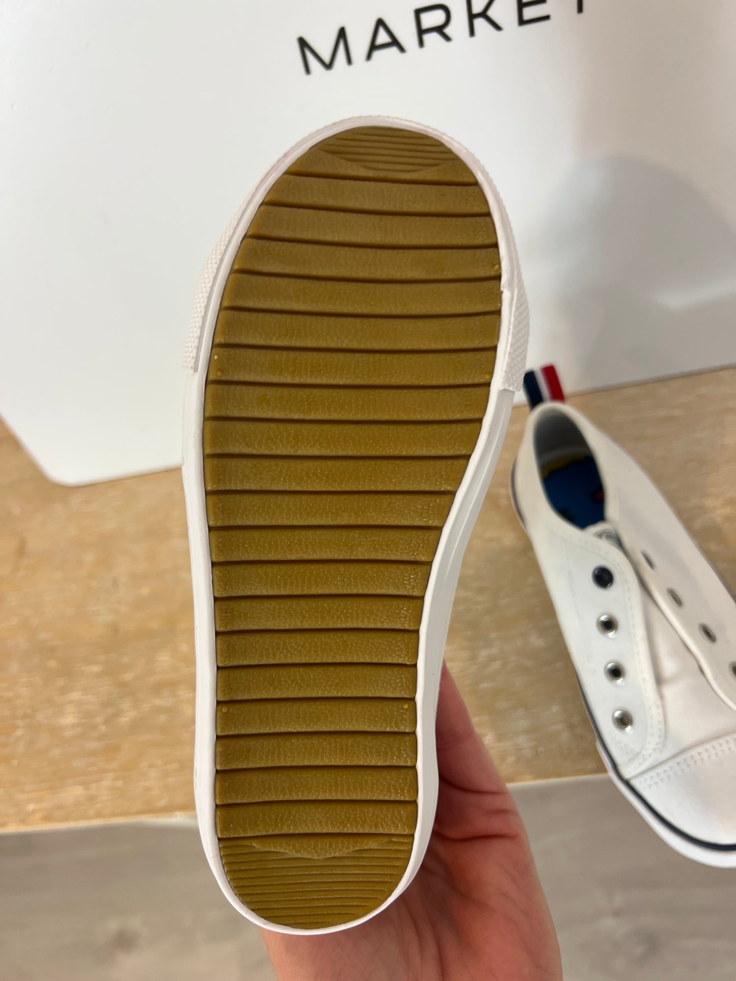 H&MZapatillas lona sin cordones. T 29