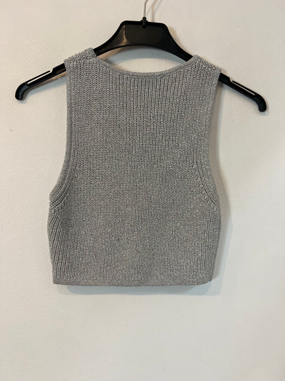 BERSHKA. Top gris hilos T.s