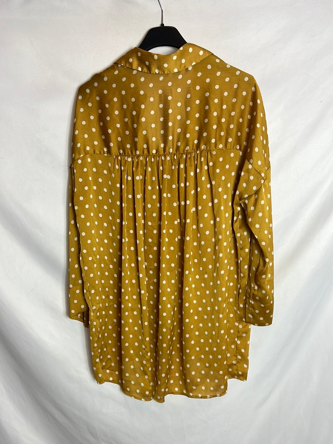 ZARA. Loose mustard polka dot blouse S.xs
