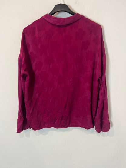 ZARA. Blusa satinada rosa fucsia. T S