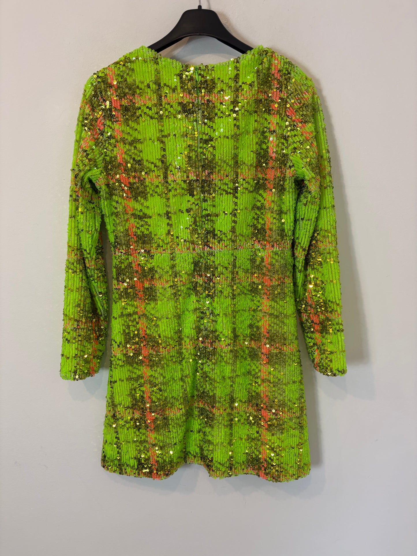 ZARA. Vestido corto lentejuelas fucsia. T S