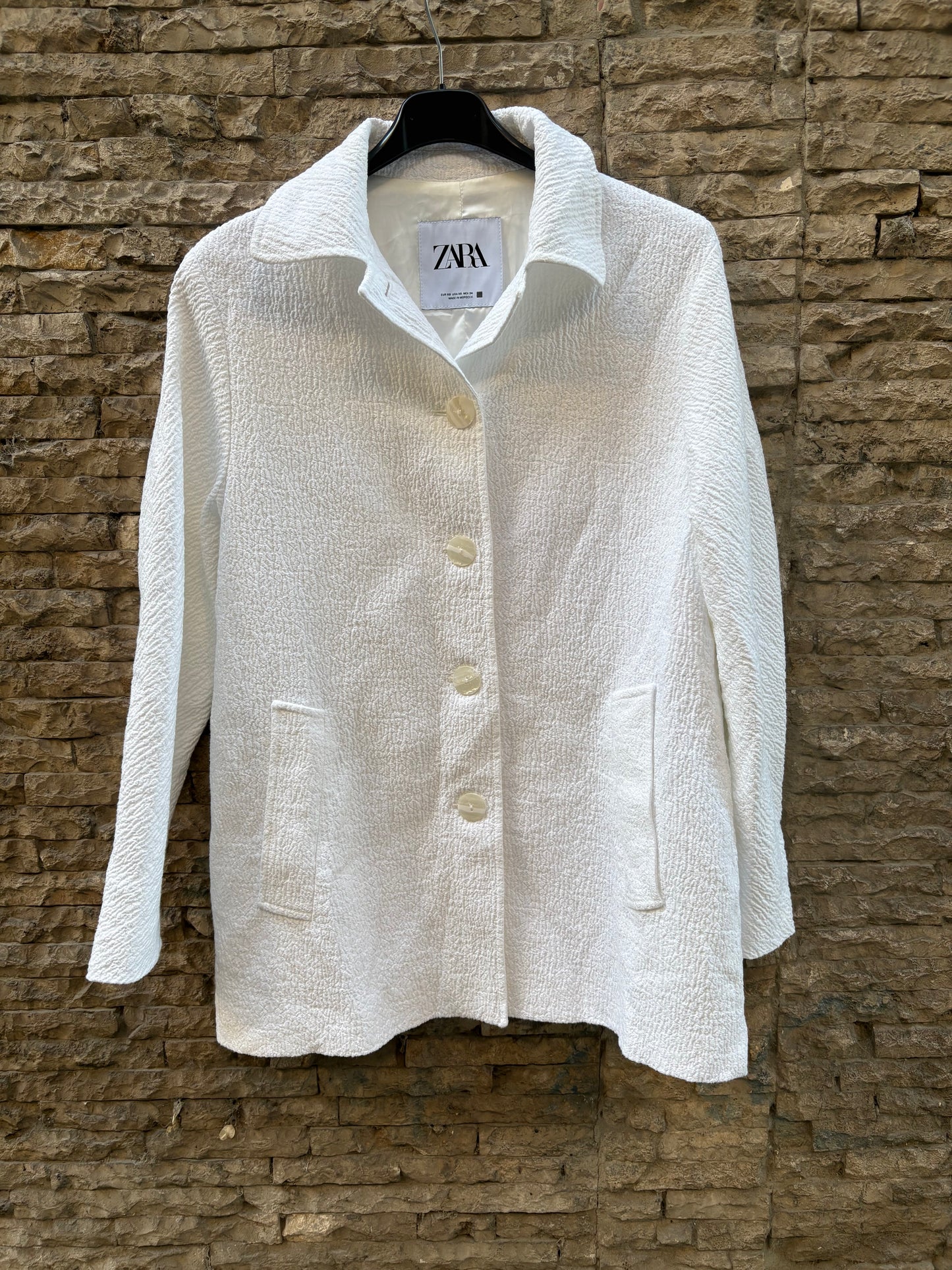 ZARA. White textured jacket. S (XS, S(M))