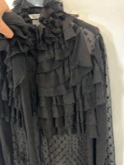 ZARA. Blusa negra plumeti T.m