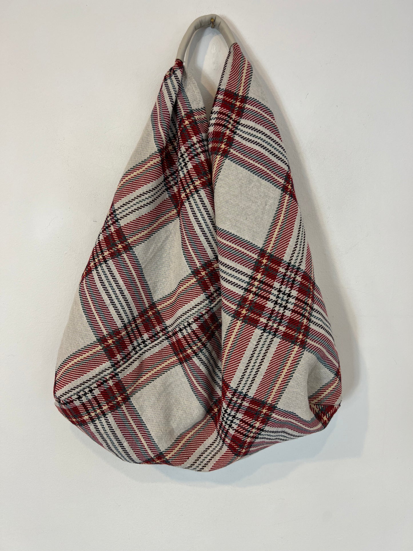 OTRAS. Bolso saco cuadros T.u