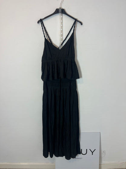 SESSUN. Total look negros fluido T.36