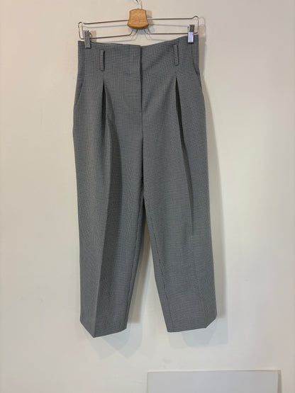 UTERQÜE. Pantalón azul claro cuadros