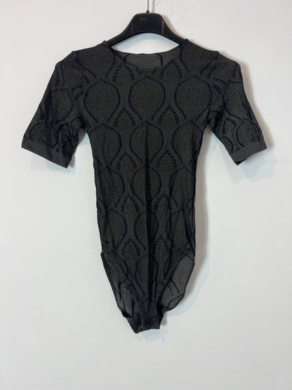 WOLFORD. Gray elastic printed bodysuit. T.S.