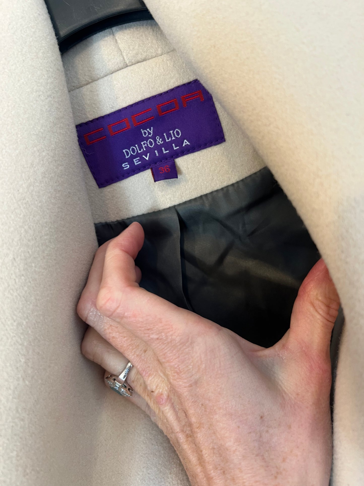 COCOA. Abrigo paño gris