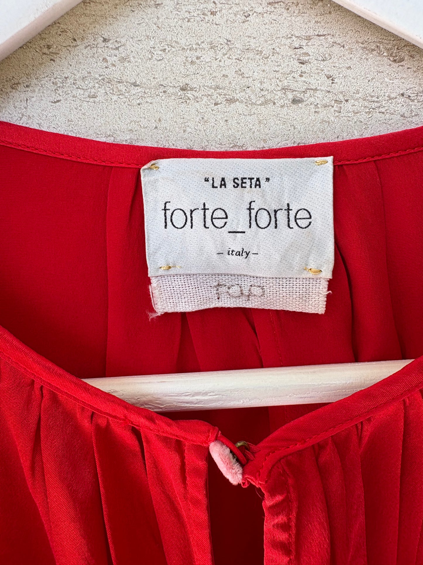 FORTE FORTE. Top rojo seda. T 0 (xs/s)